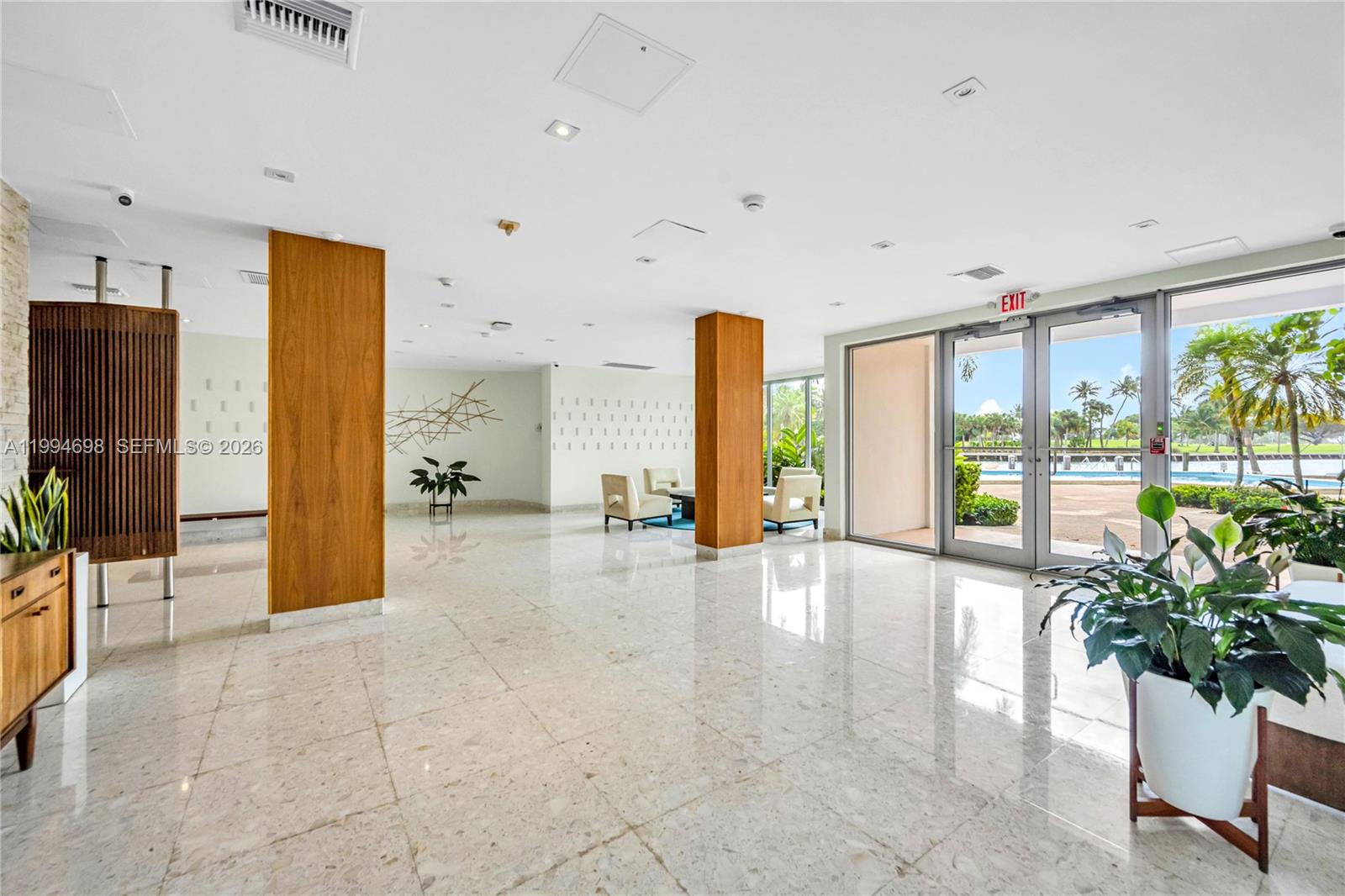 BLAIR HOUSE CONDO - WEST - Residential