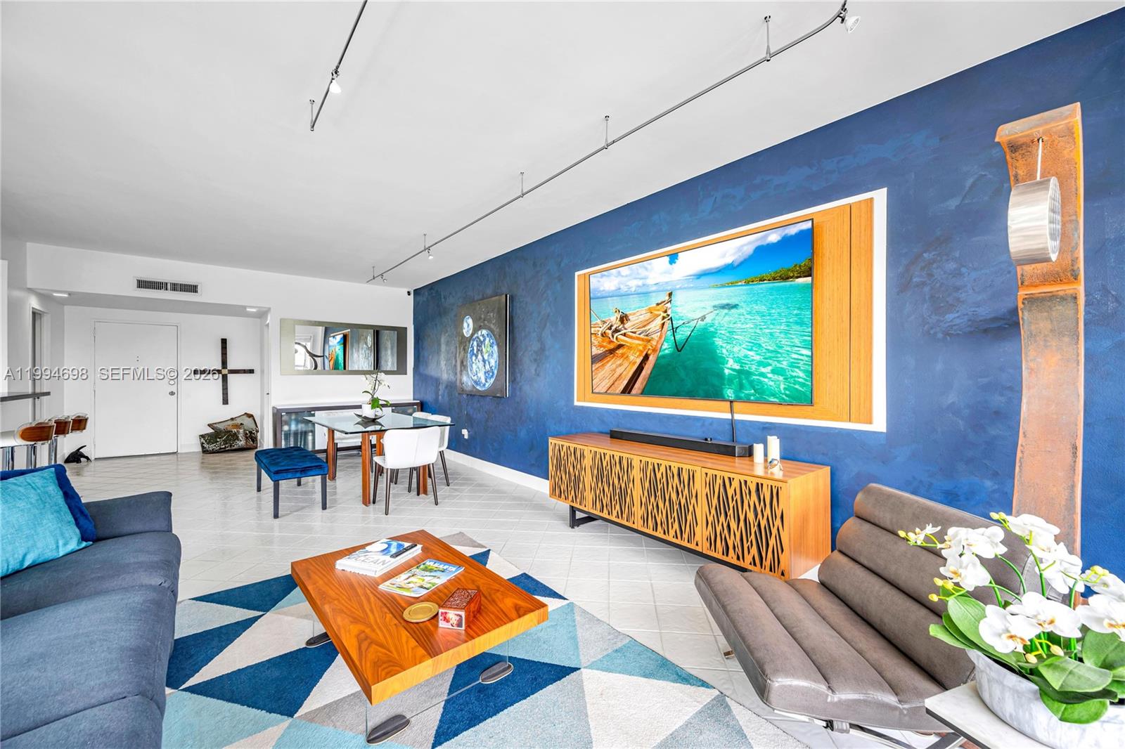 BLAIR HOUSE CONDO - WEST - Residential