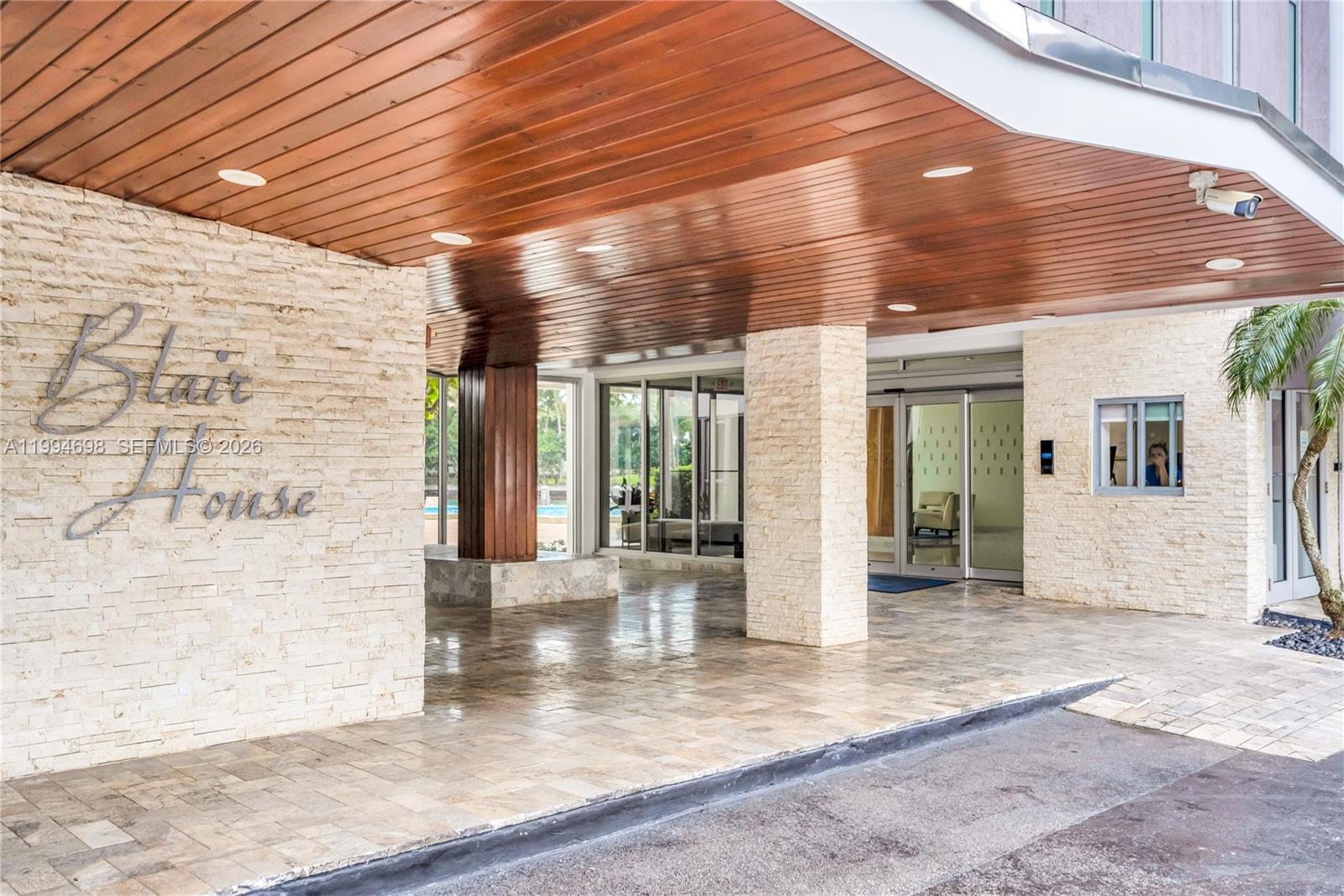 BLAIR HOUSE CONDO - WEST - Residential