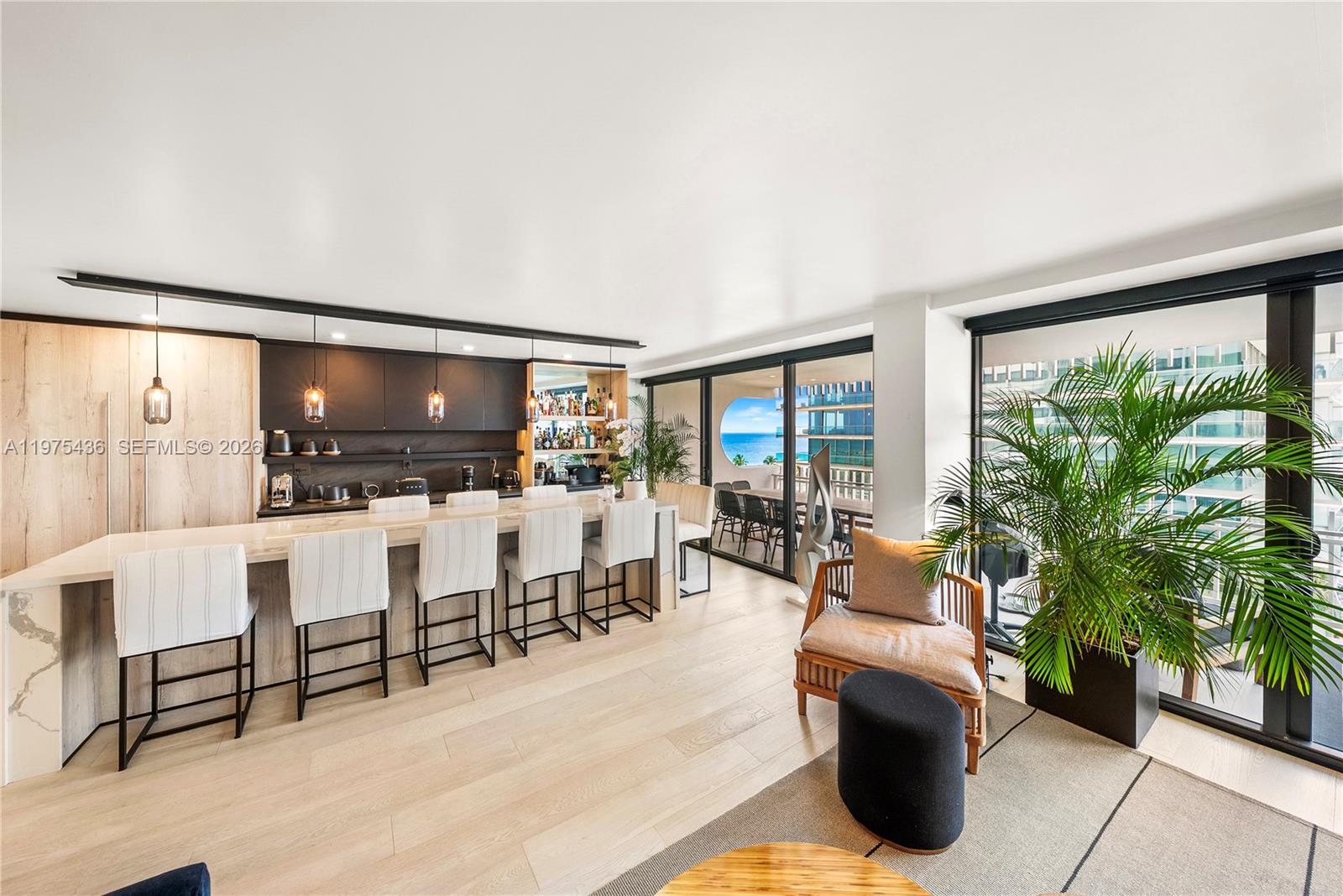 KENILWORTH CONDO - Residential