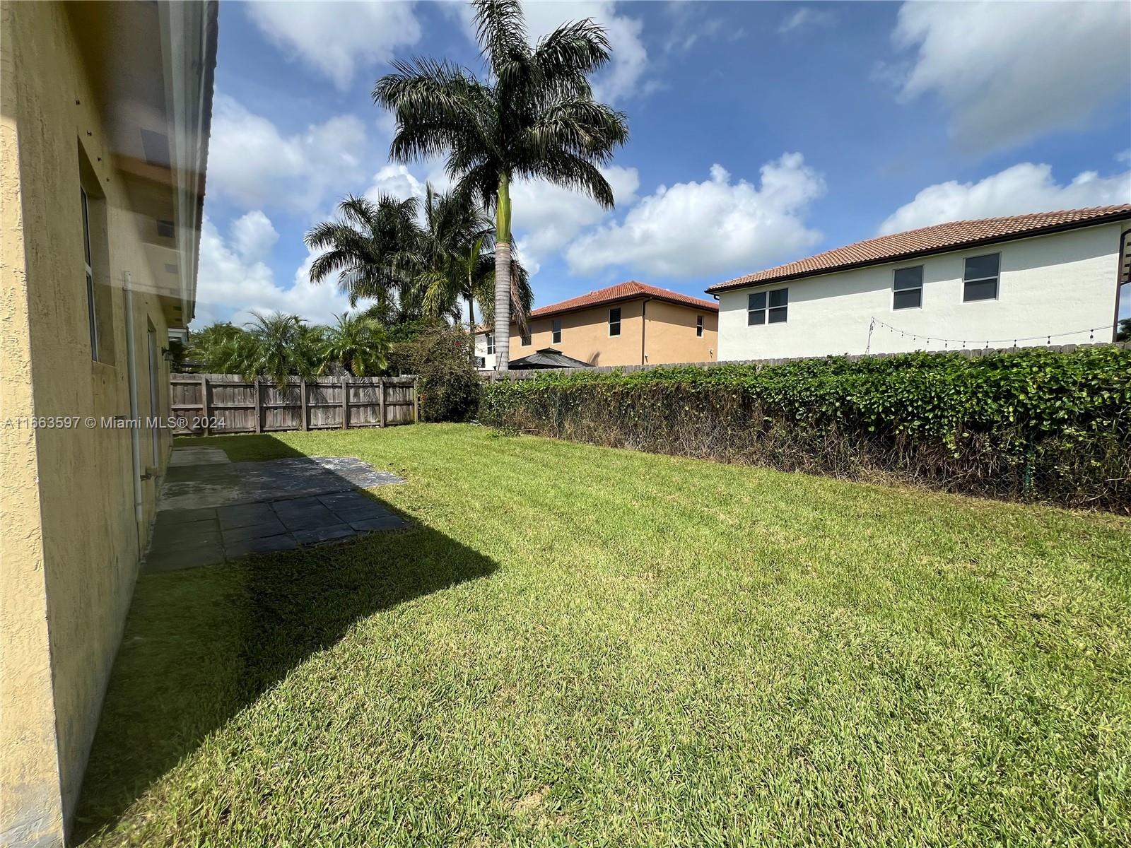 GROVE AT WATERSTONE - Residential