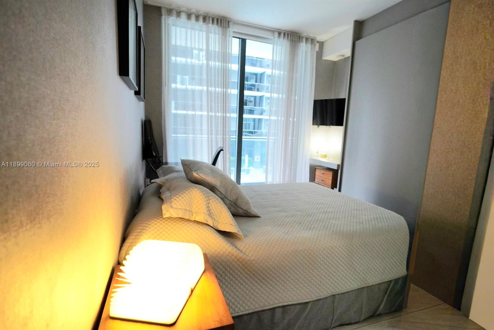 BRICKELL HEIGHTS WEST CON - Residential Lease