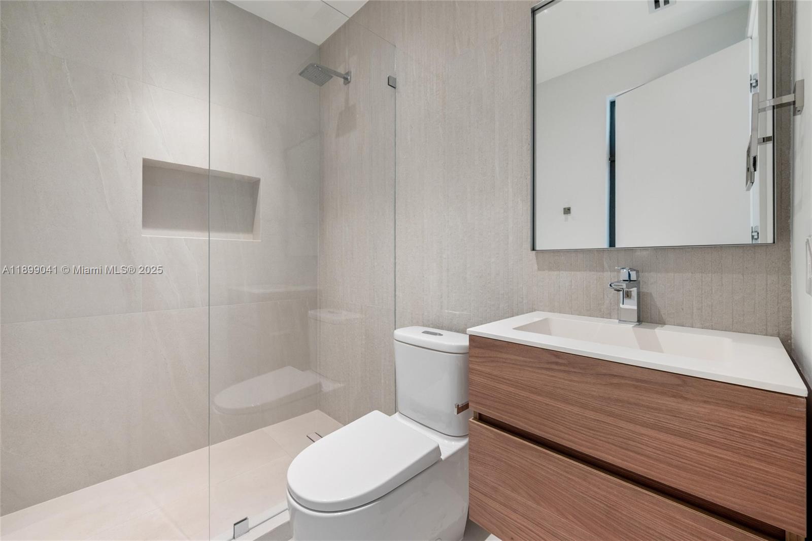 BRENTWOOD - Residential