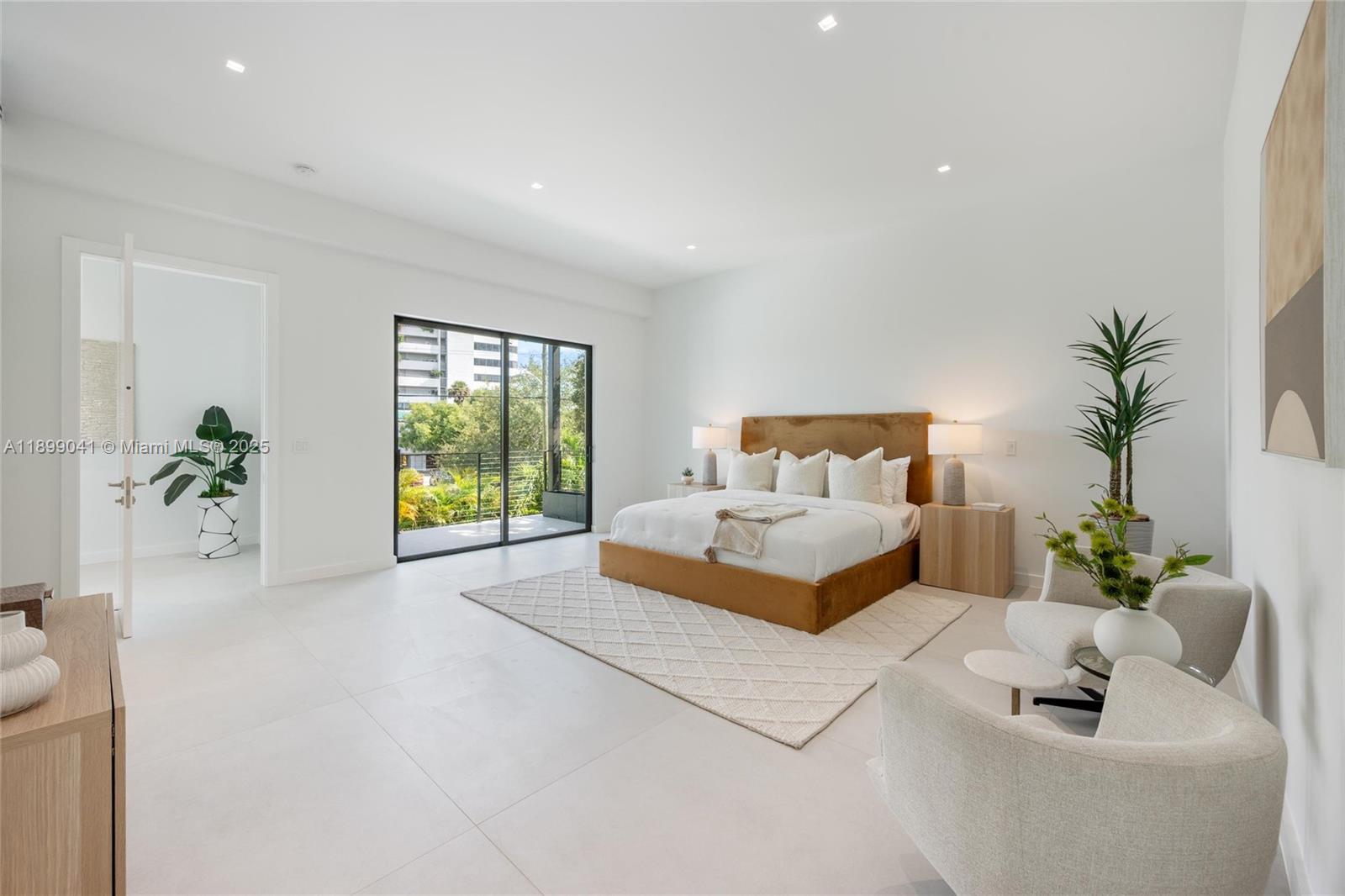 BRENTWOOD - Residential