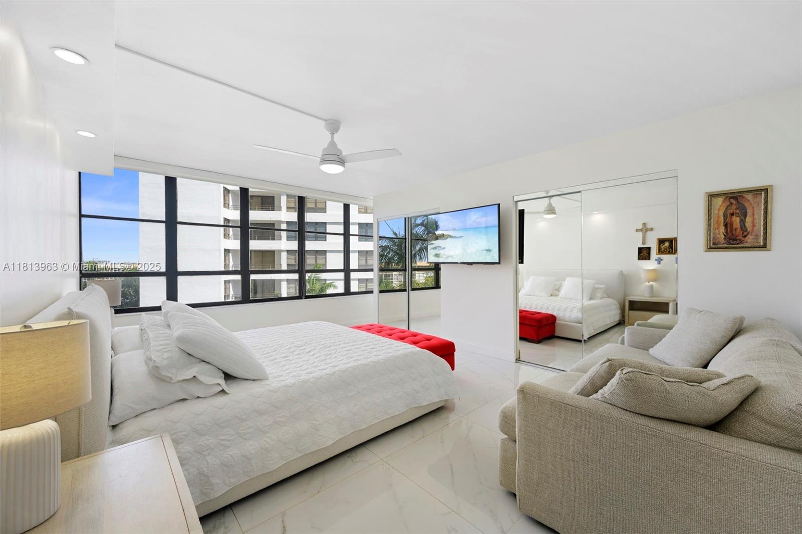 OLYMPUS CONDO PHASE - Residential