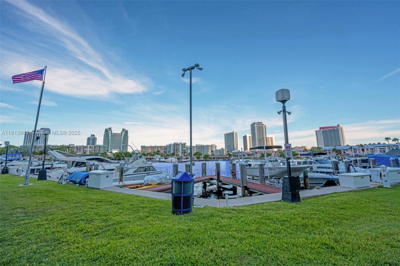 OLYMPUS CONDO PHASE - Residential