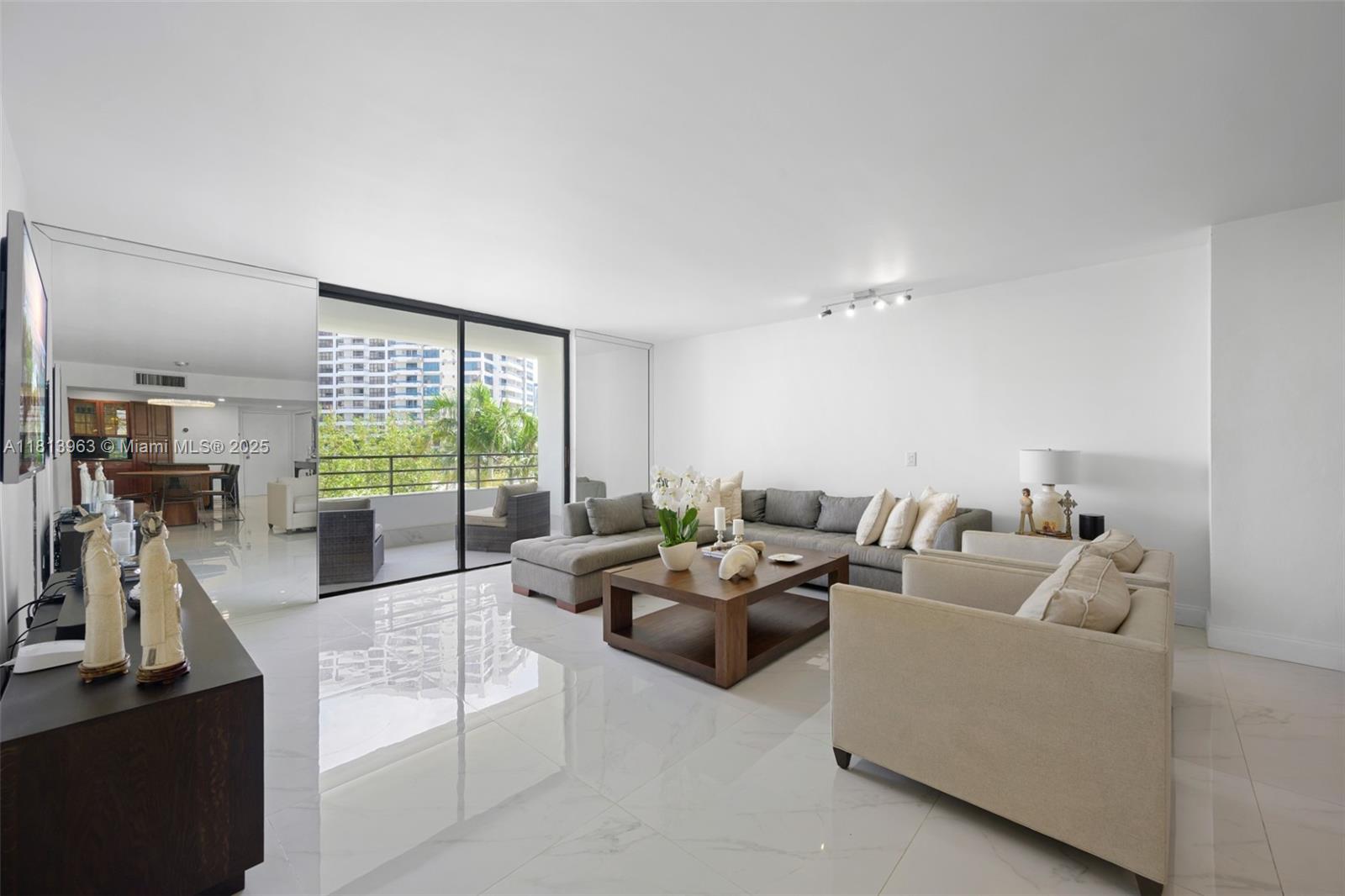 OLYMPUS CONDO PHASE - Residential