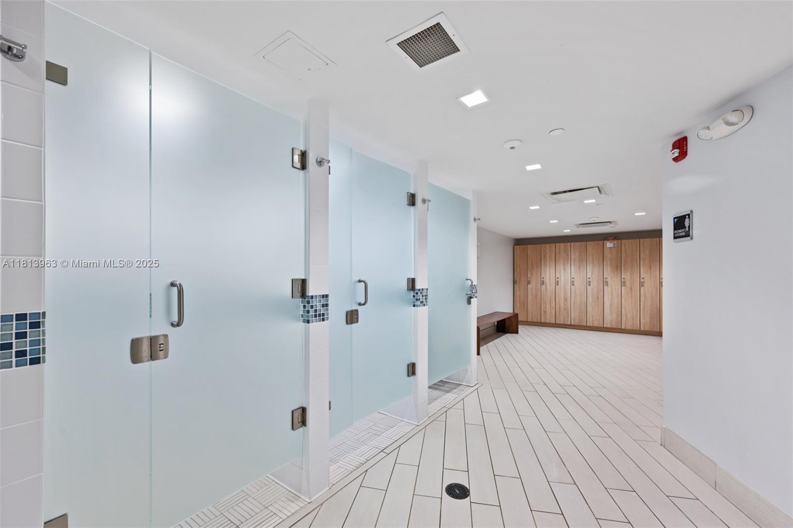 OLYMPUS CONDO PHASE - Residential