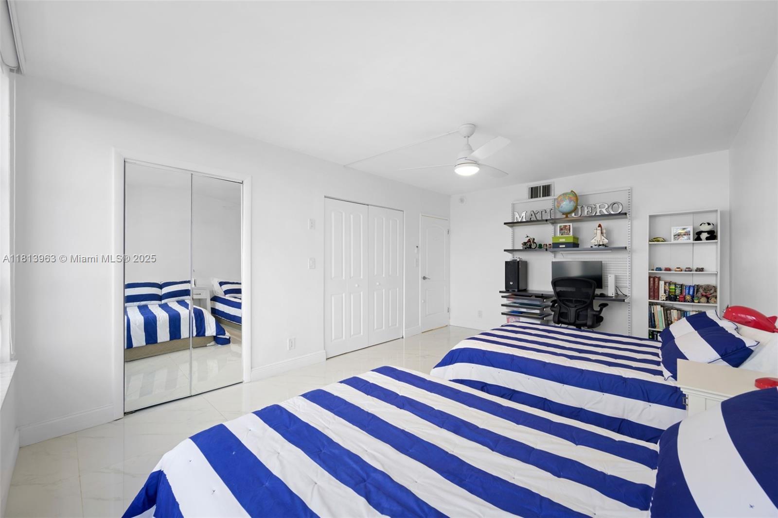 OLYMPUS CONDO PHASE - Residential