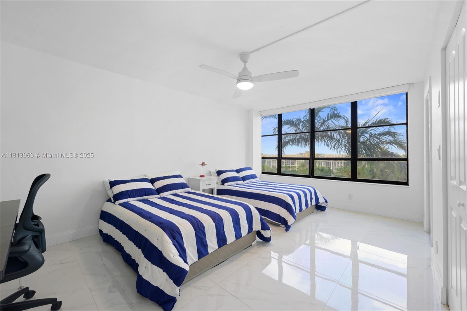 OLYMPUS CONDO PHASE - Residential