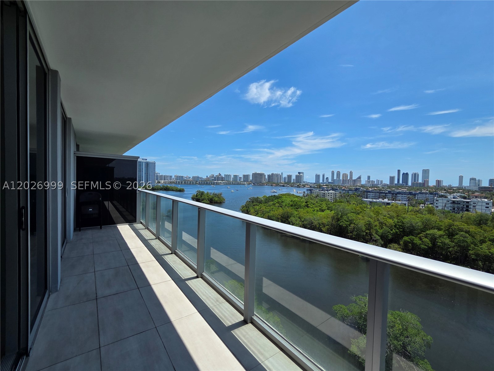 16385 Biscayne Blvd 1019