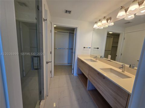 Tiny photo for 16385 Biscayne Blvd #1019, North Miami Beach, FL 33160 (MLS # A12026999)