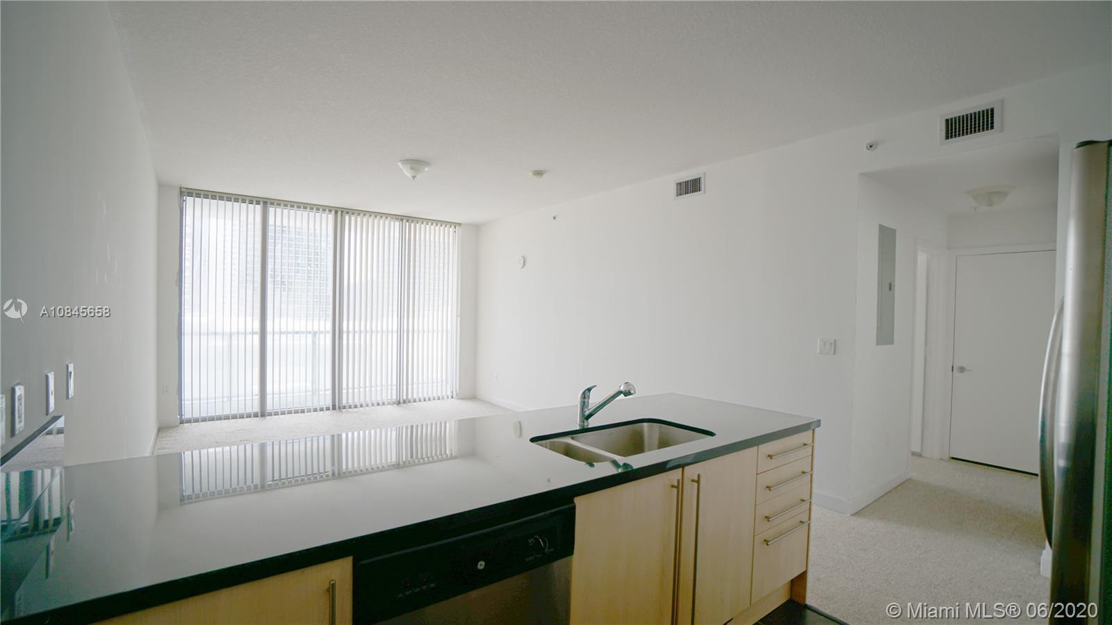 THE AXIS ON BRICKELL II C - Residential Lease