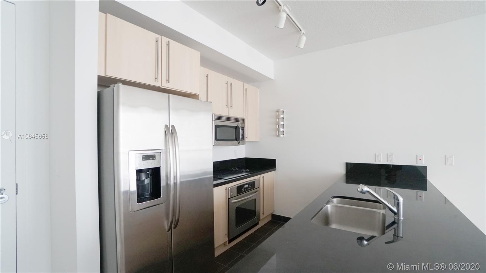 THE AXIS ON BRICKELL II C - Residential Lease