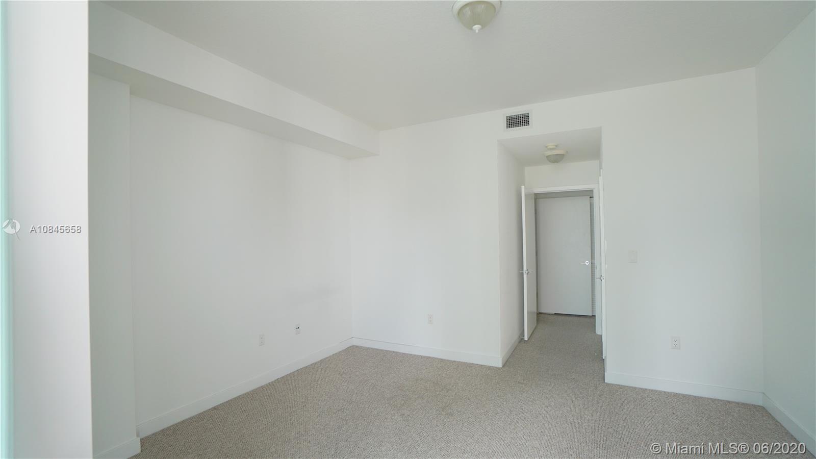 THE AXIS ON BRICKELL II C - Residential Lease