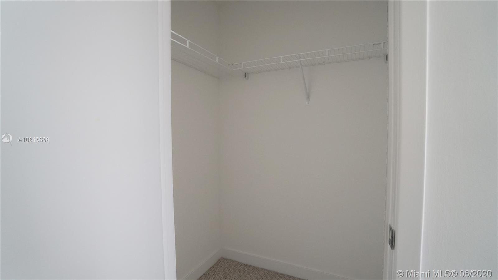 THE AXIS ON BRICKELL II C - Residential Lease