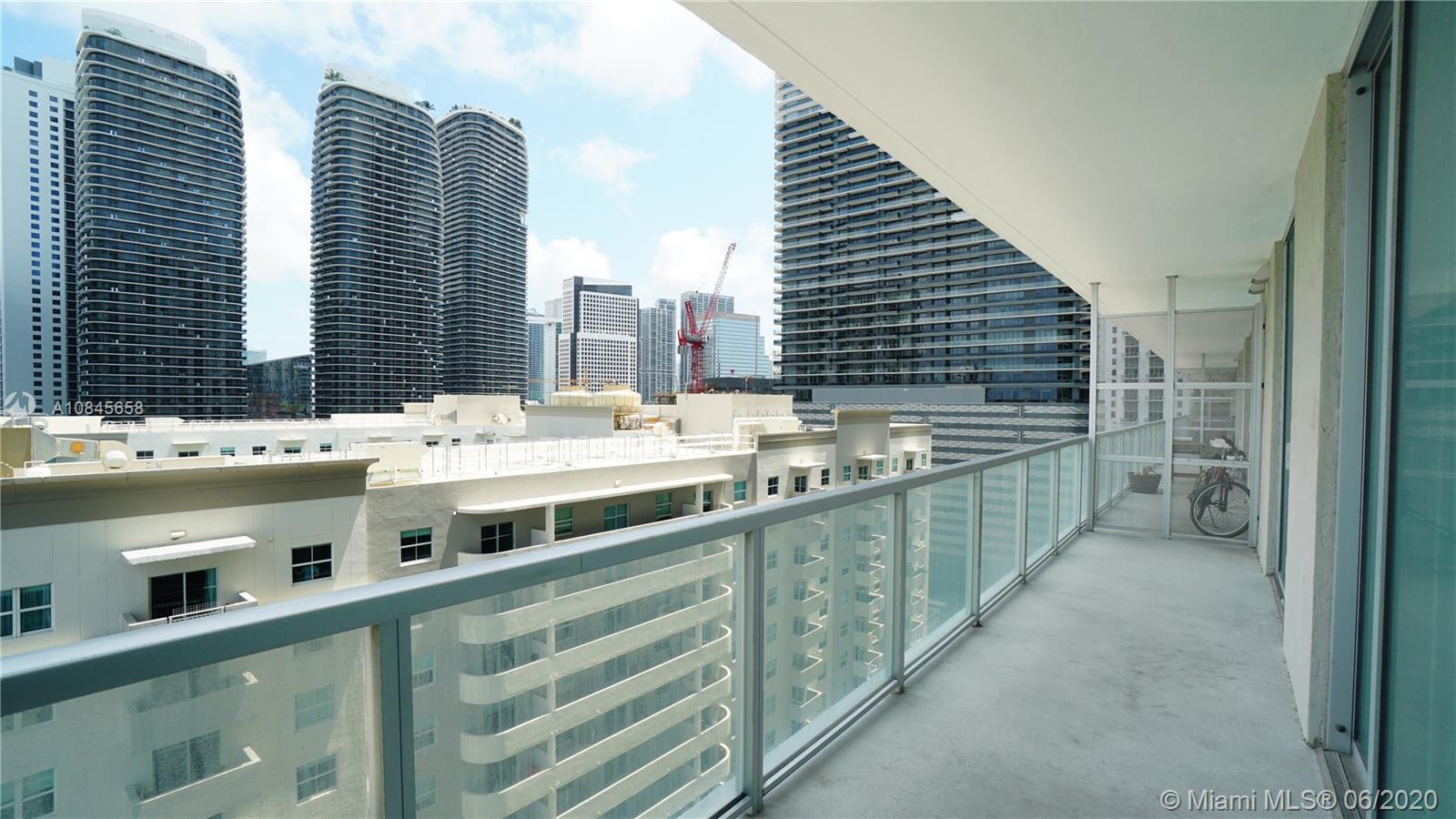 THE AXIS ON BRICKELL II C - Residential Lease