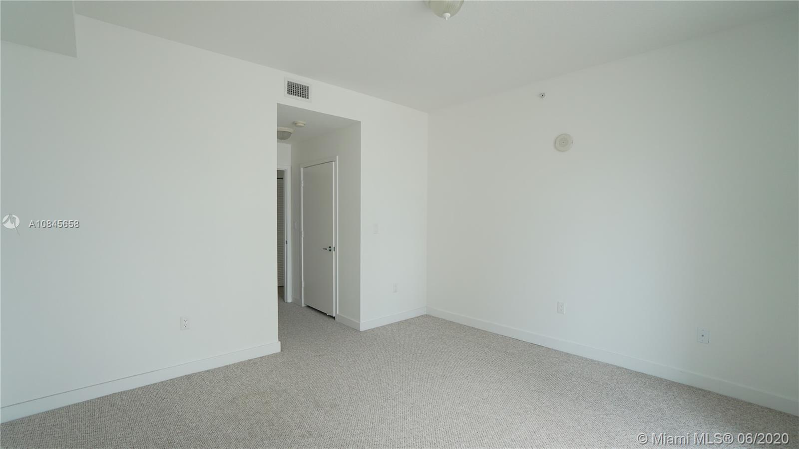 THE AXIS ON BRICKELL II C - Residential Lease