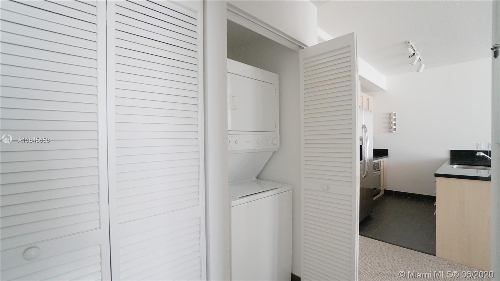 THE AXIS ON BRICKELL II C - Residential Lease