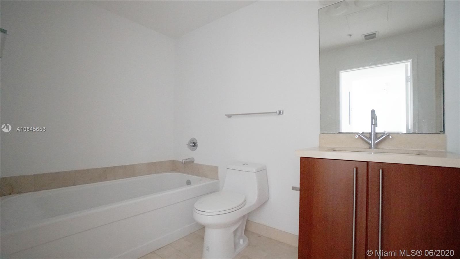 THE AXIS ON BRICKELL II C - Residential Lease