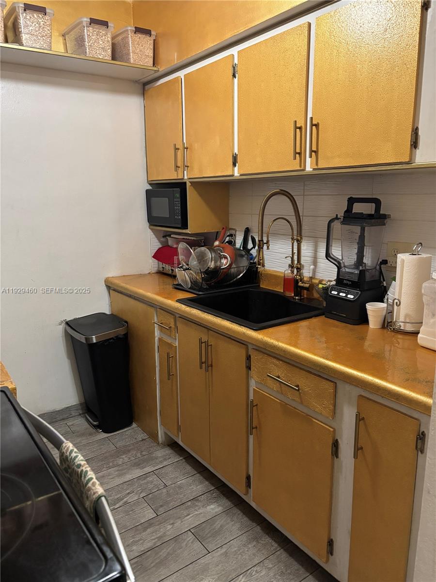 ROLEN LAKE GARDENS CO-OP - Residential