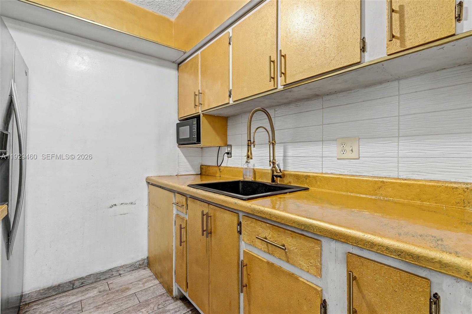 ROLEN LAKE GARDENS CO-OP - Residential