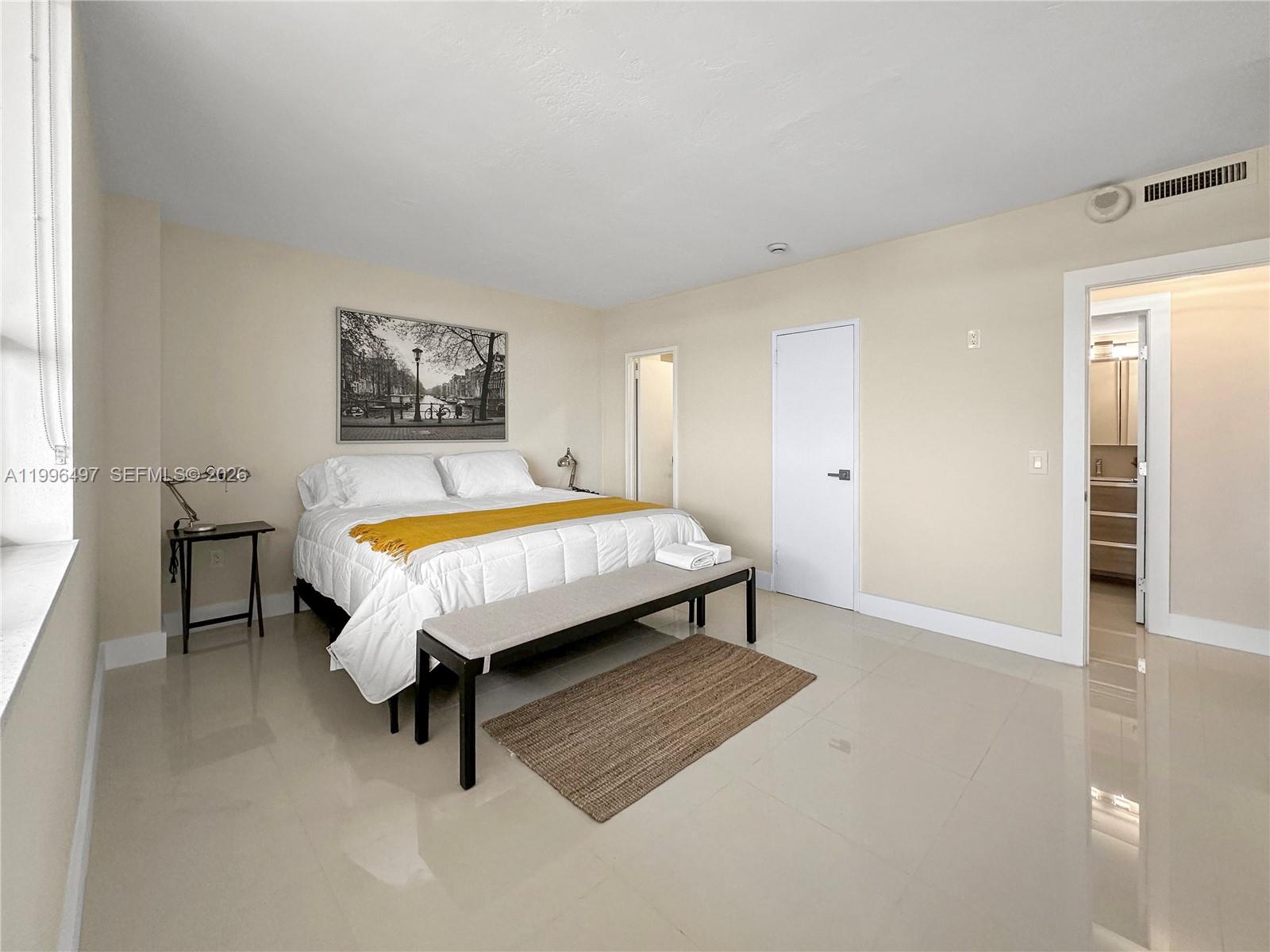 THE PLAZA OF BAL HARBOUR - Residential Lease