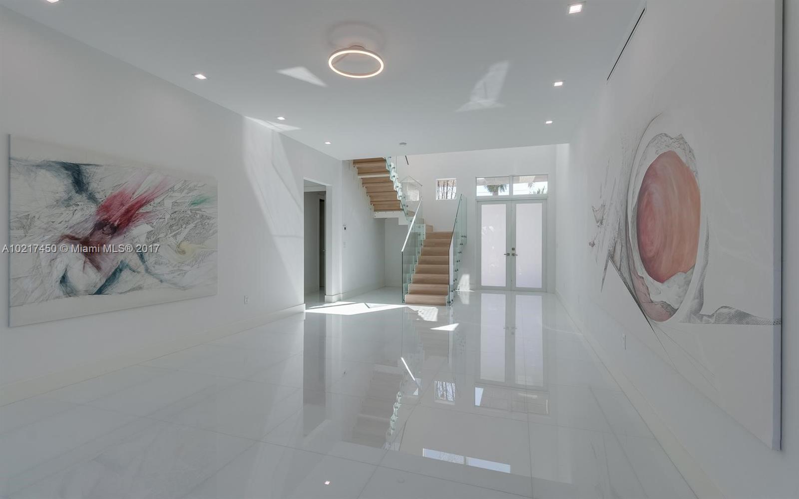 Sunset Islands IV - Residential