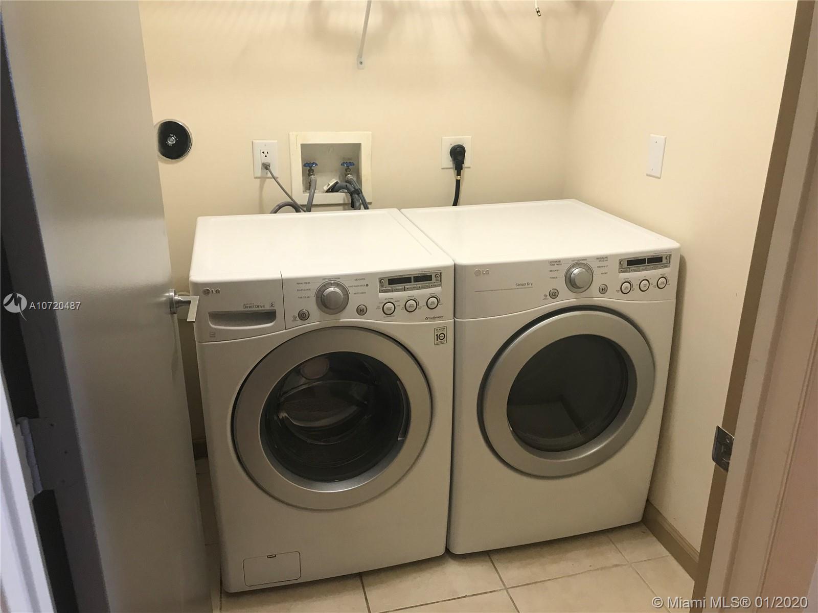 AVENTURA MARINA - Residential Lease