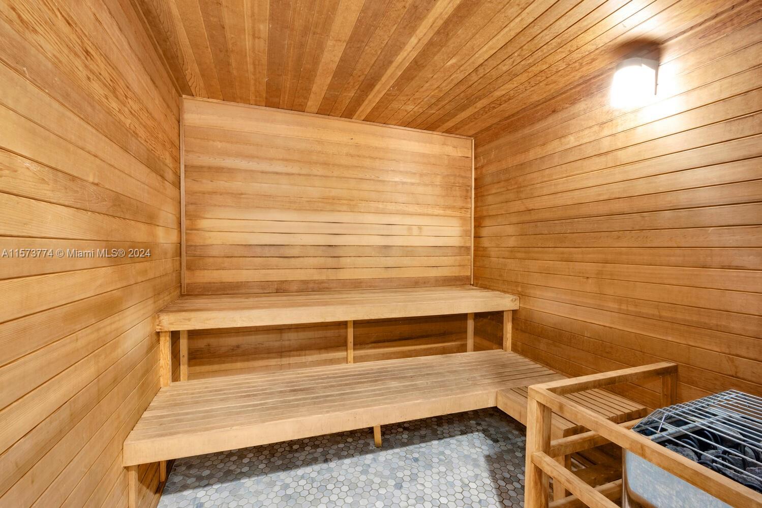 NEO CONDO - Residential