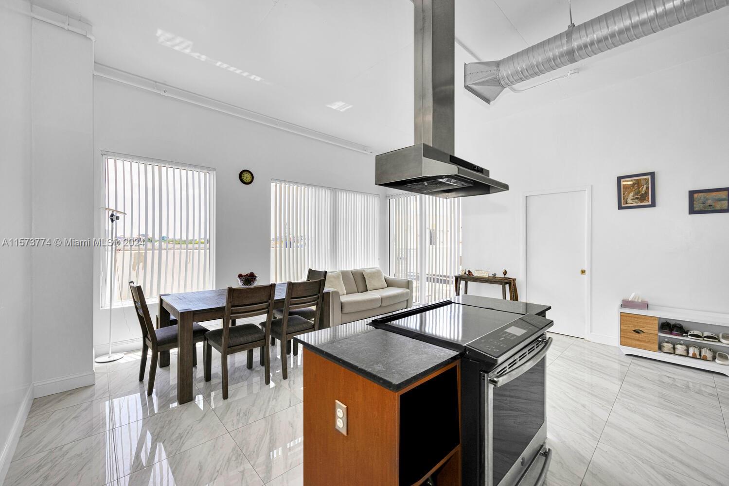 NEO CONDO - Residential