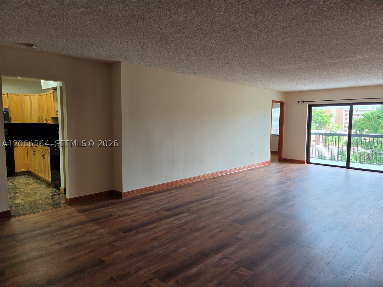 - Image 1