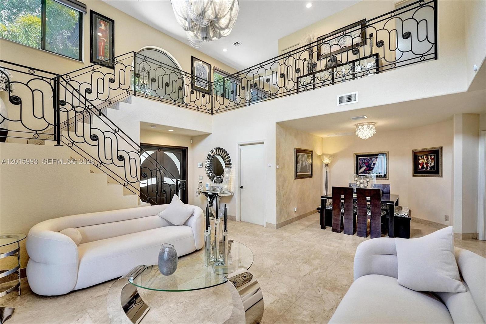 EMBASSY LAKES - Residential