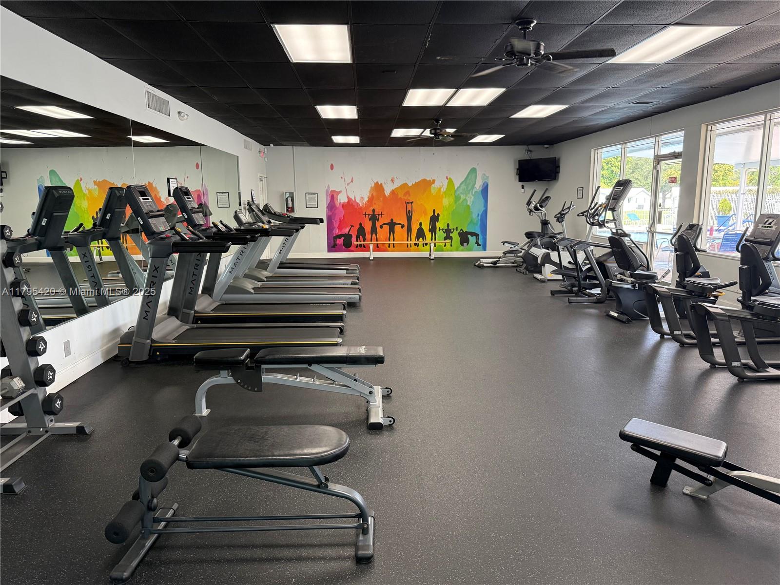 LAUDERDALE WEST 2 SEC - Residential