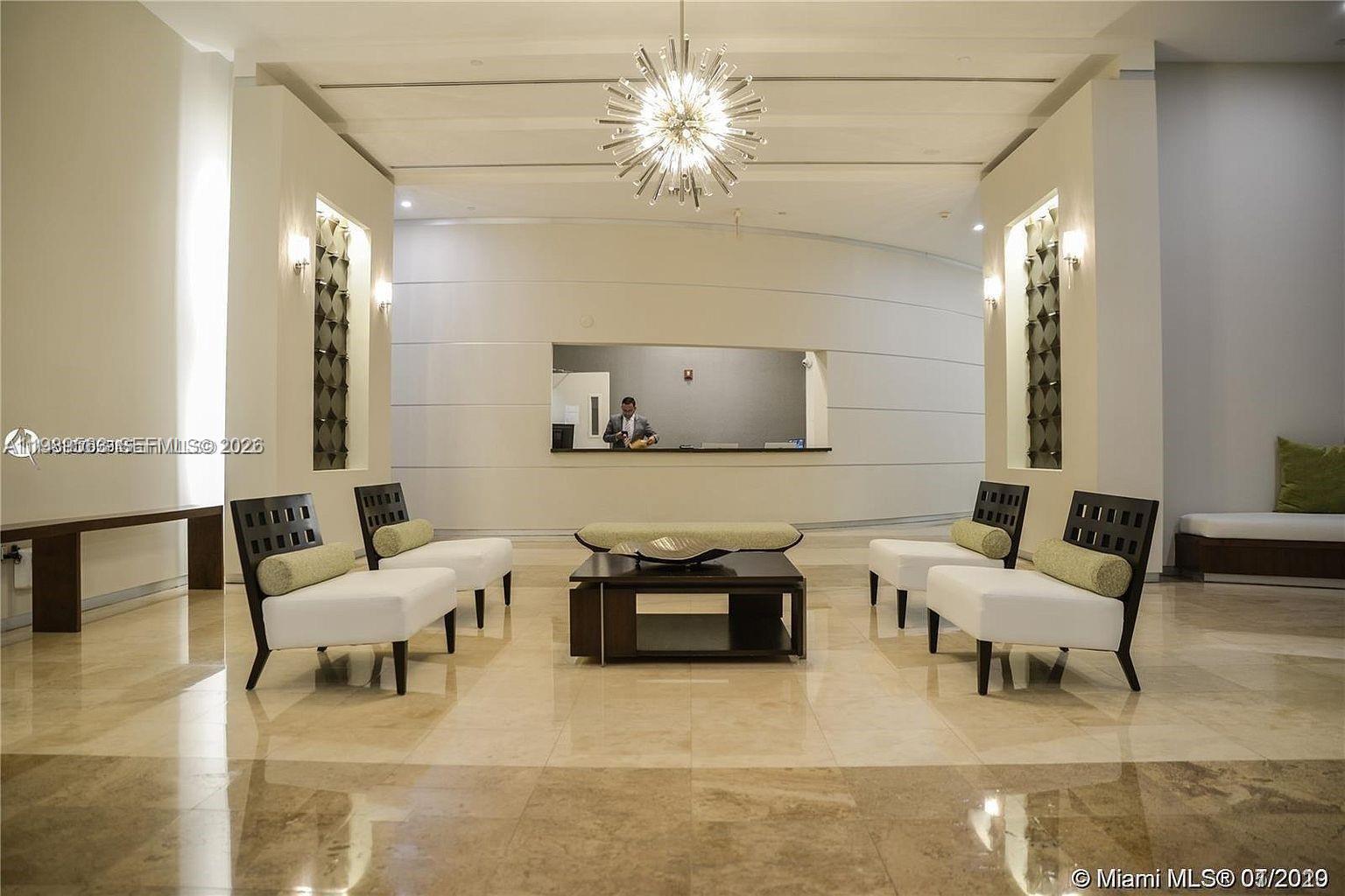 METROPOLIS I AT DADELAND - Residential