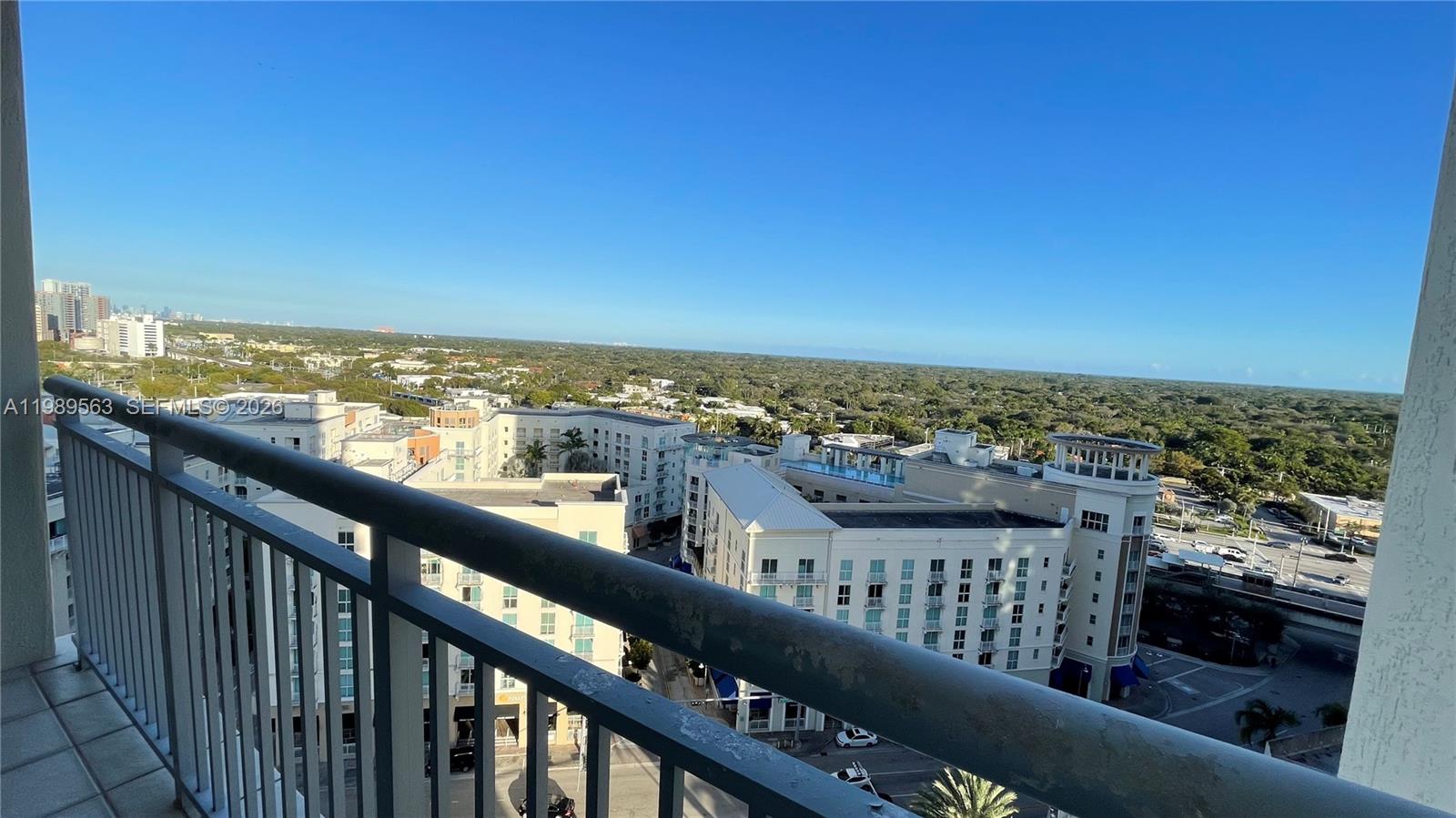 METROPOLIS I AT DADELAND - Residential