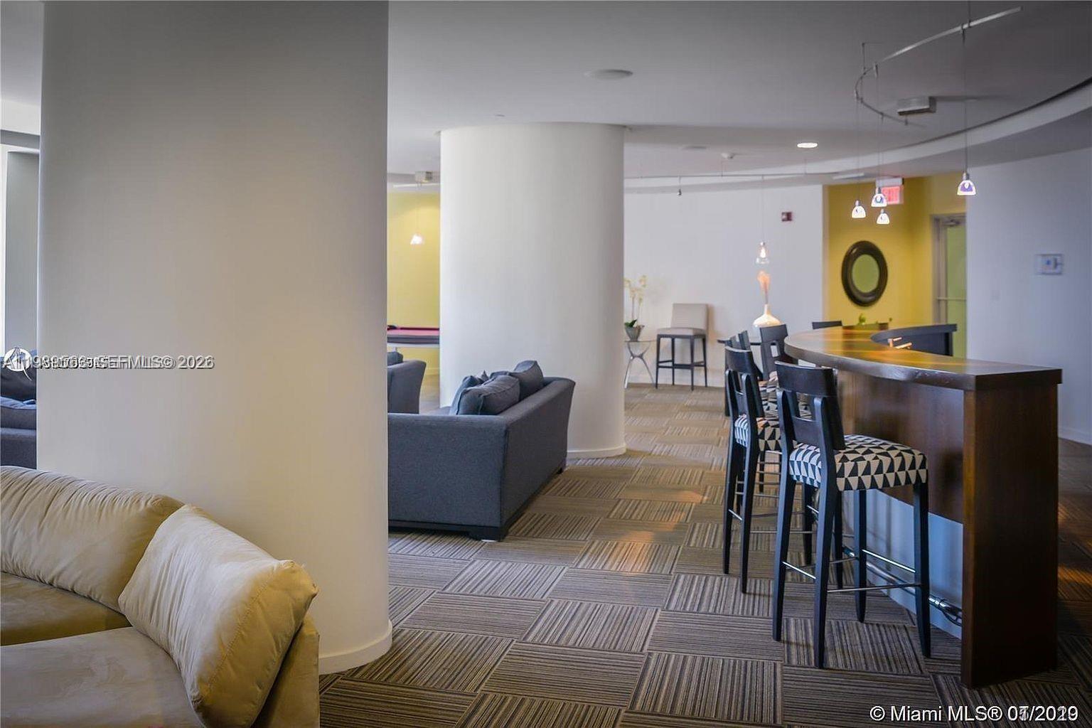 METROPOLIS I AT DADELAND - Residential