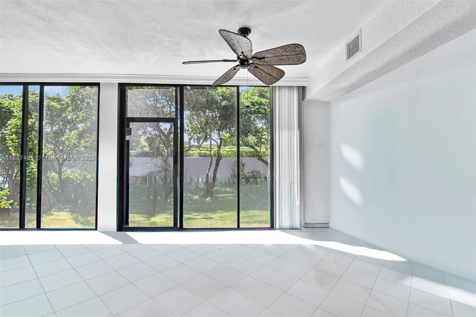 BRIARWOOD AT INDIAN SPRING - Residential Lease