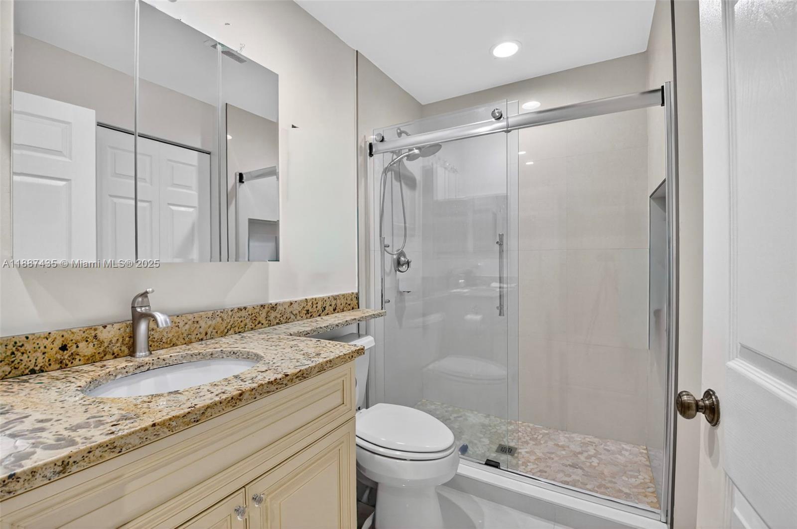 BRIARWOOD AT INDIAN SPRING - Residential Lease