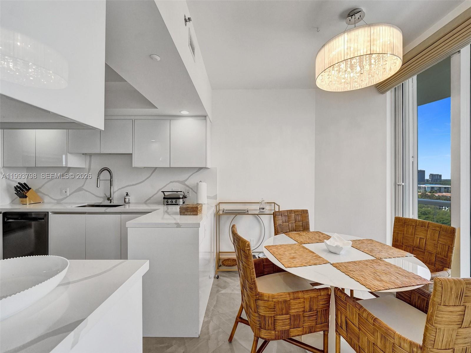 7000 ISL BLVD WILLIAMS IS - Residential