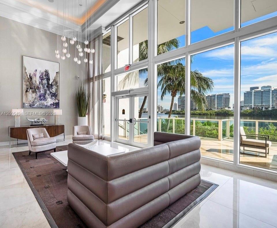 THE PENINSULA CONDO - Residential