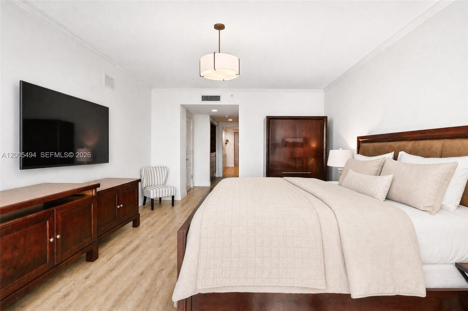 THE PENINSULA CONDO - Residential