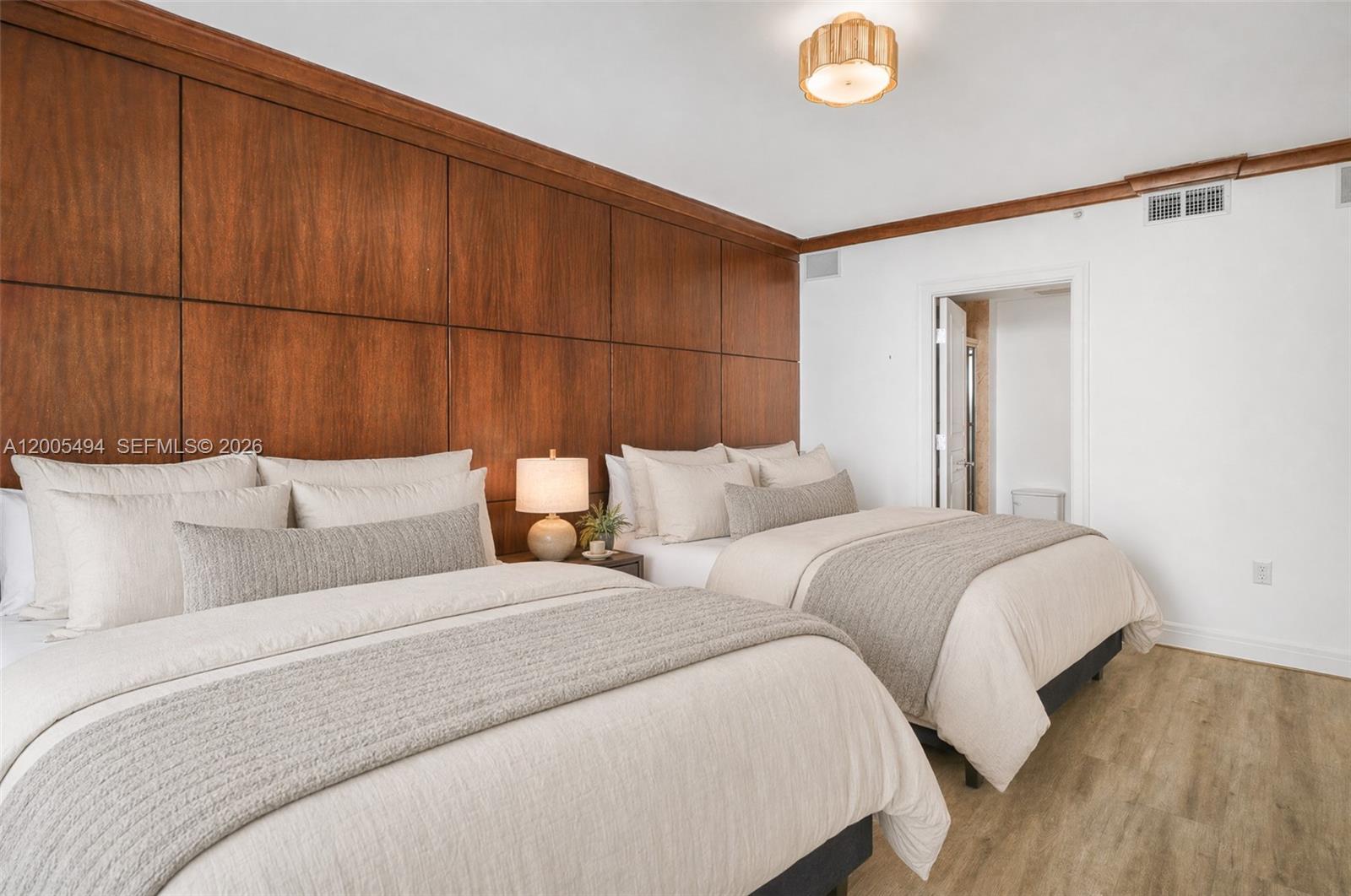 THE PENINSULA CONDO - Residential