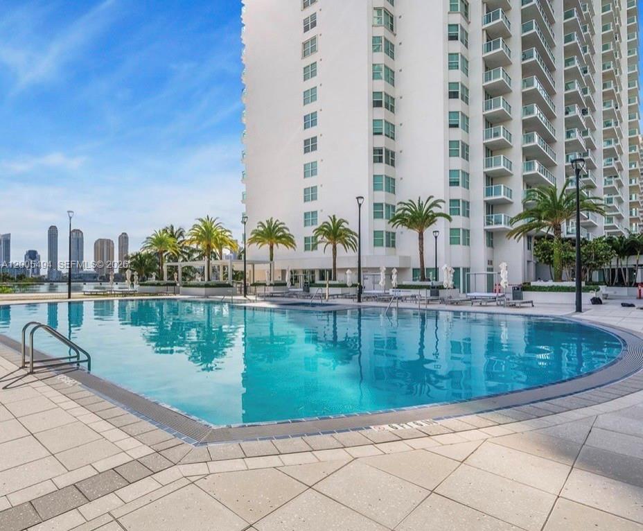 THE PENINSULA CONDO - Residential