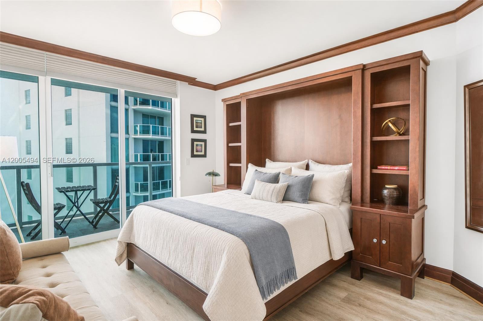 THE PENINSULA CONDO - Residential