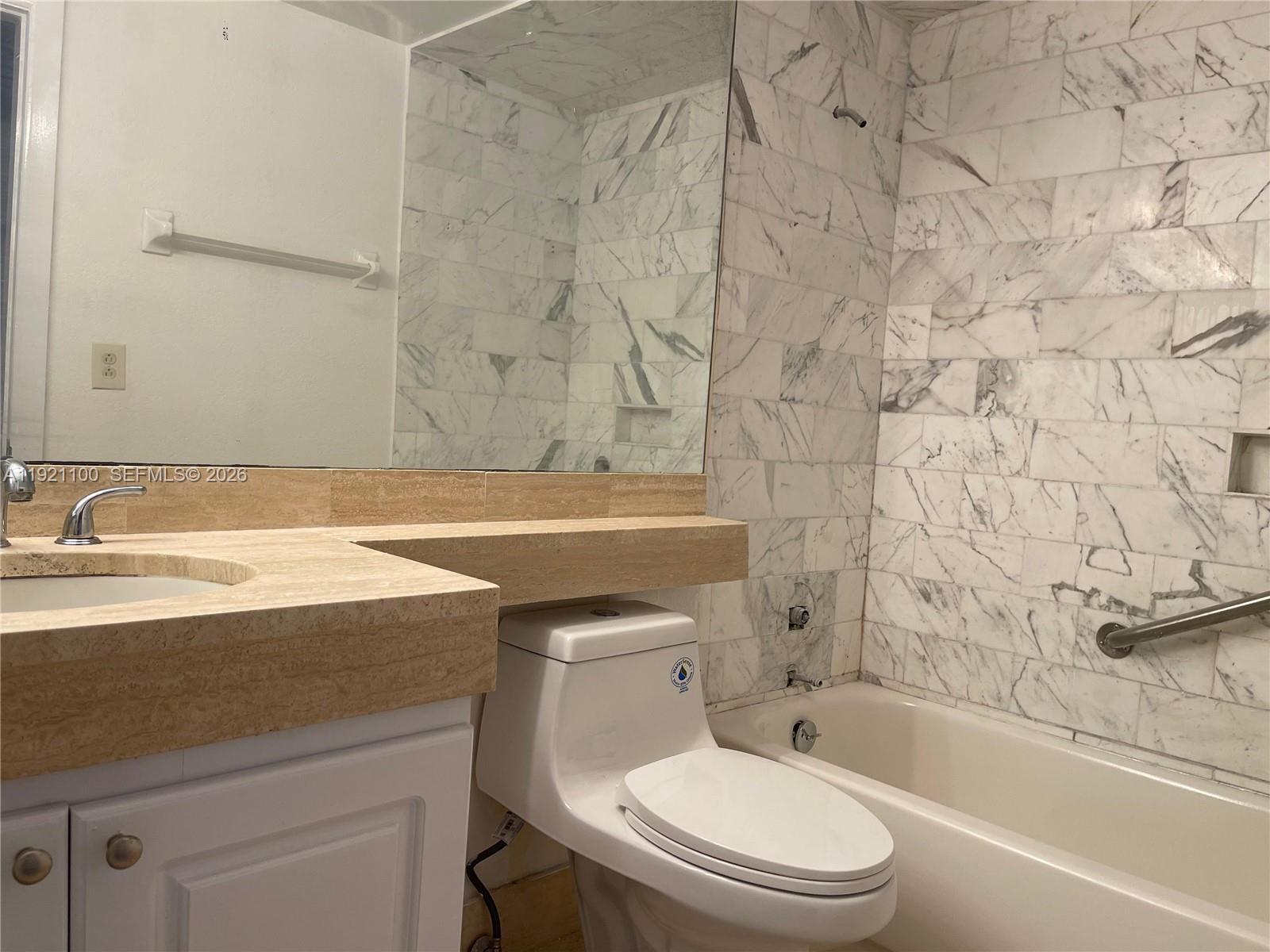 DAVID WILLIAM HOTEL CONDO - Residential