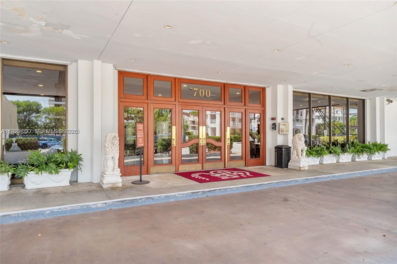 DAVID WILLIAM HOTEL CONDO - Residential