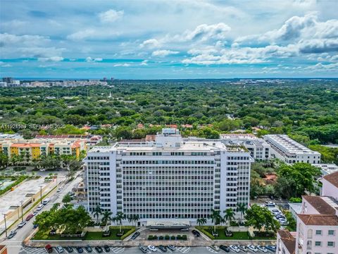 Photo of 700 Biltmore Way #314, Coral Gables, FL 33134 (MLS # A11921100)