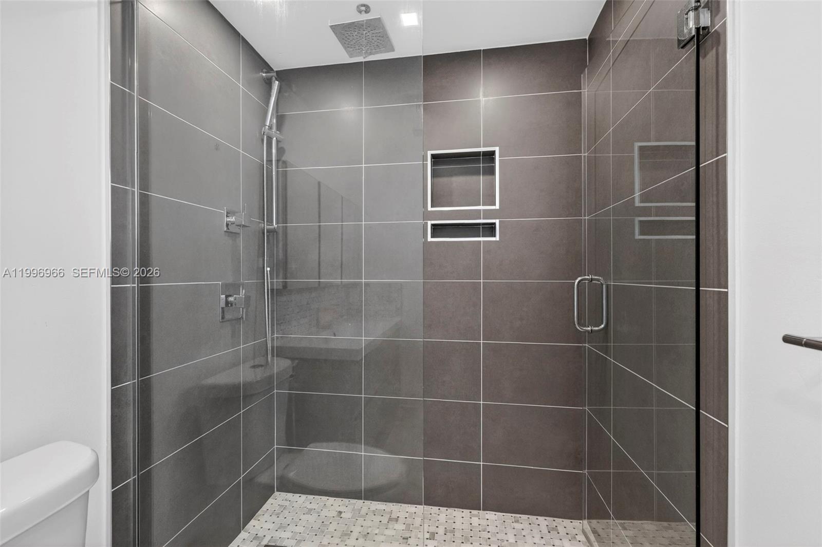 WINDSOR CONDO - Residential