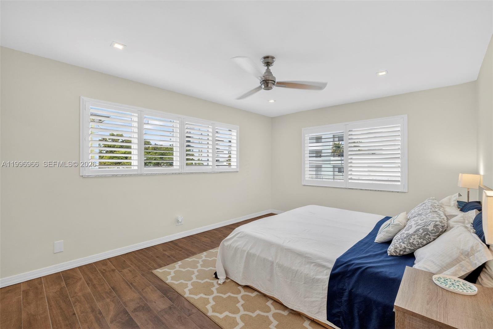 WINDSOR CONDO - Residential